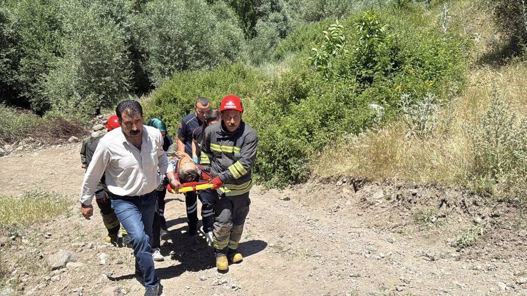 Konya'da kiraz toplamak isteyen kişi hastaneye kaldırıldı! Bir anda kendini kanalda buldu 4